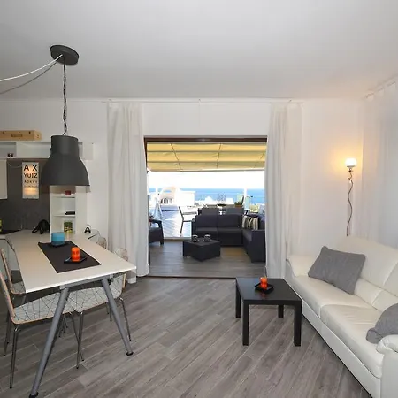 Corso Italia 250 Apartamento *