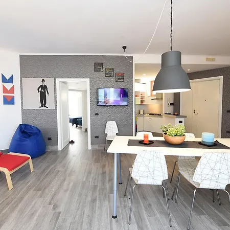 Corso Italia 250 Apartman *