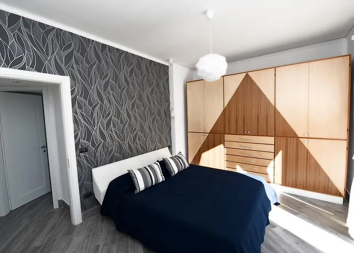 Corso Italia 250 Apartament *