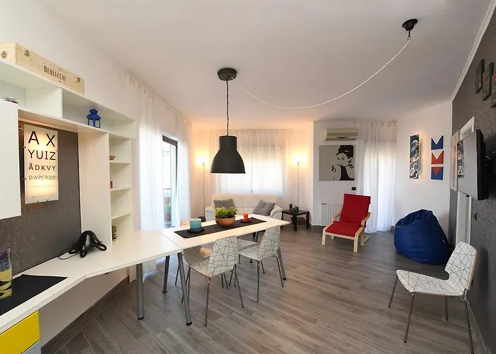 Corso Italia 250 Apartament